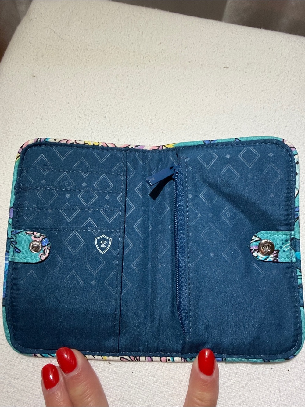 Vera Bradley Teal Floral Card Wallet - Picture 4 of 4